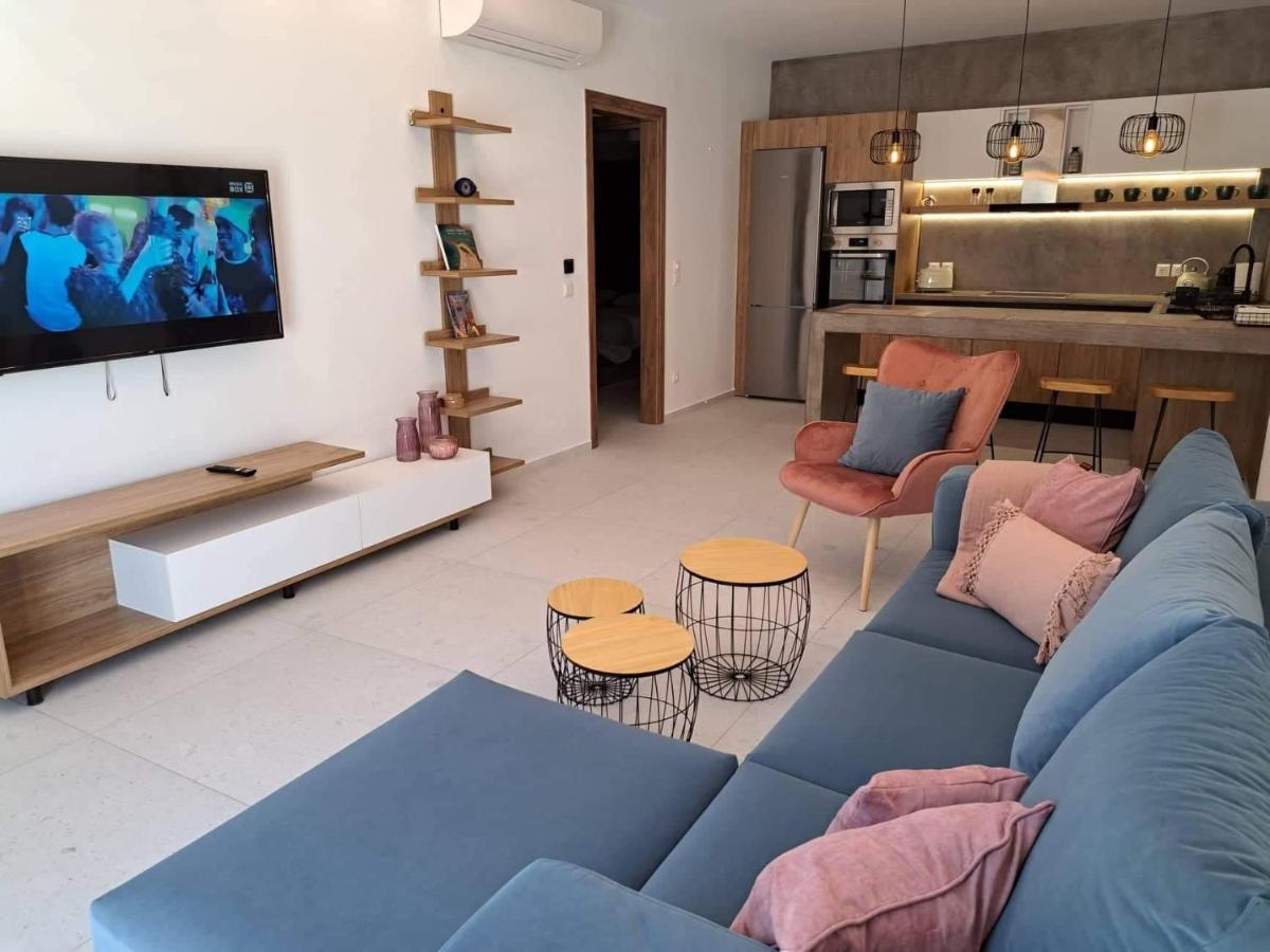 Courtyard Luxury Suites “Marianthi” Pefki  Экстерьер фото